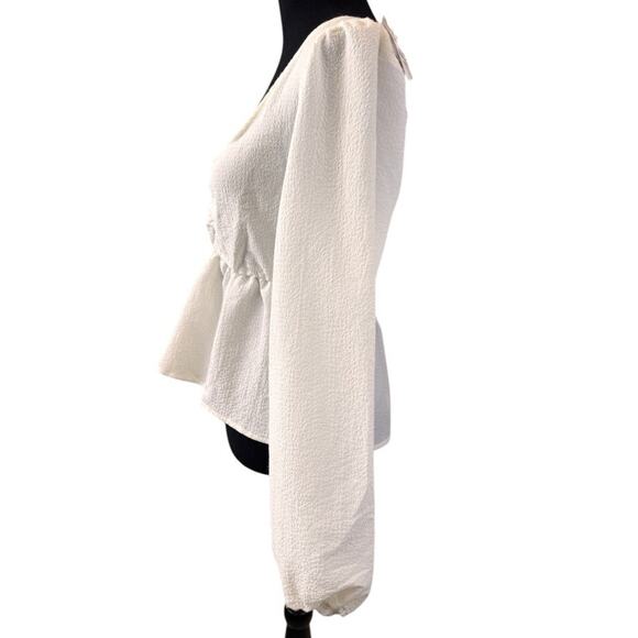 NEW SANCTUARY Anthropologie White Long Sleeve Smocked Back Blouse Size S - Picture 3 of 5